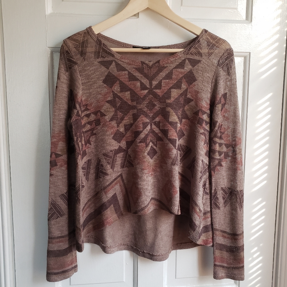Forever 21 Flowy Patterned Crop Top Small